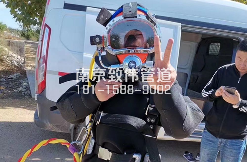 356凤栖苑沉淀池清底